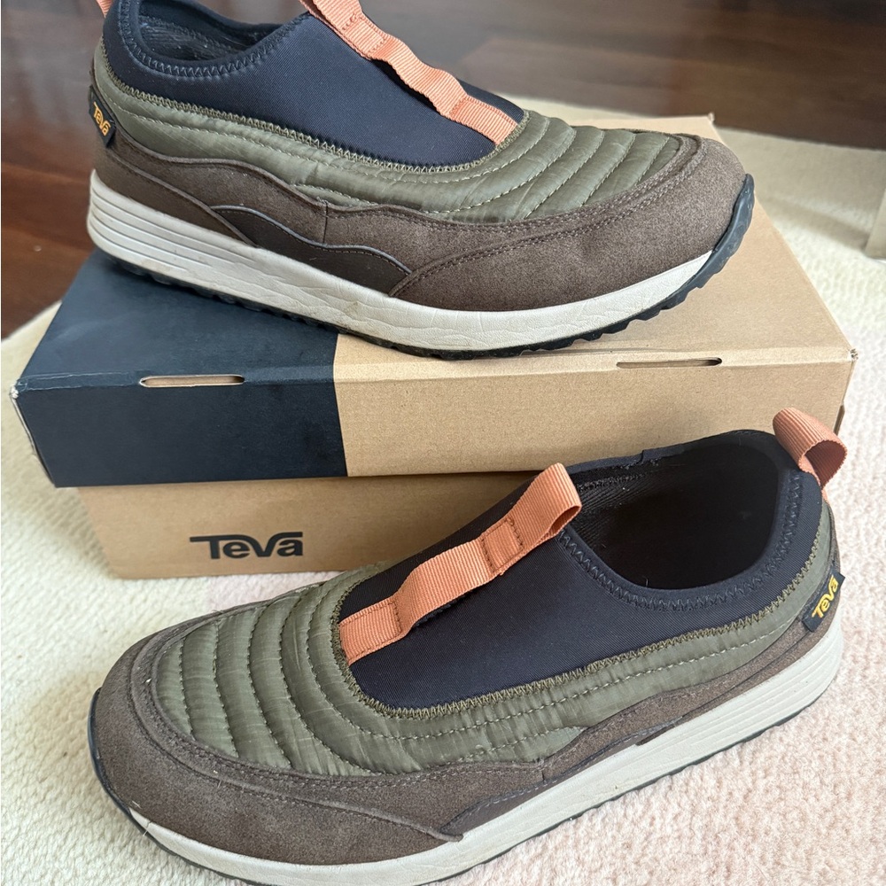 Teva Men's Olive and Brown Sneakers